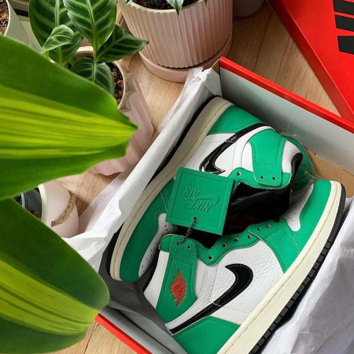 How to style: Jordan 1 High Lucky Green